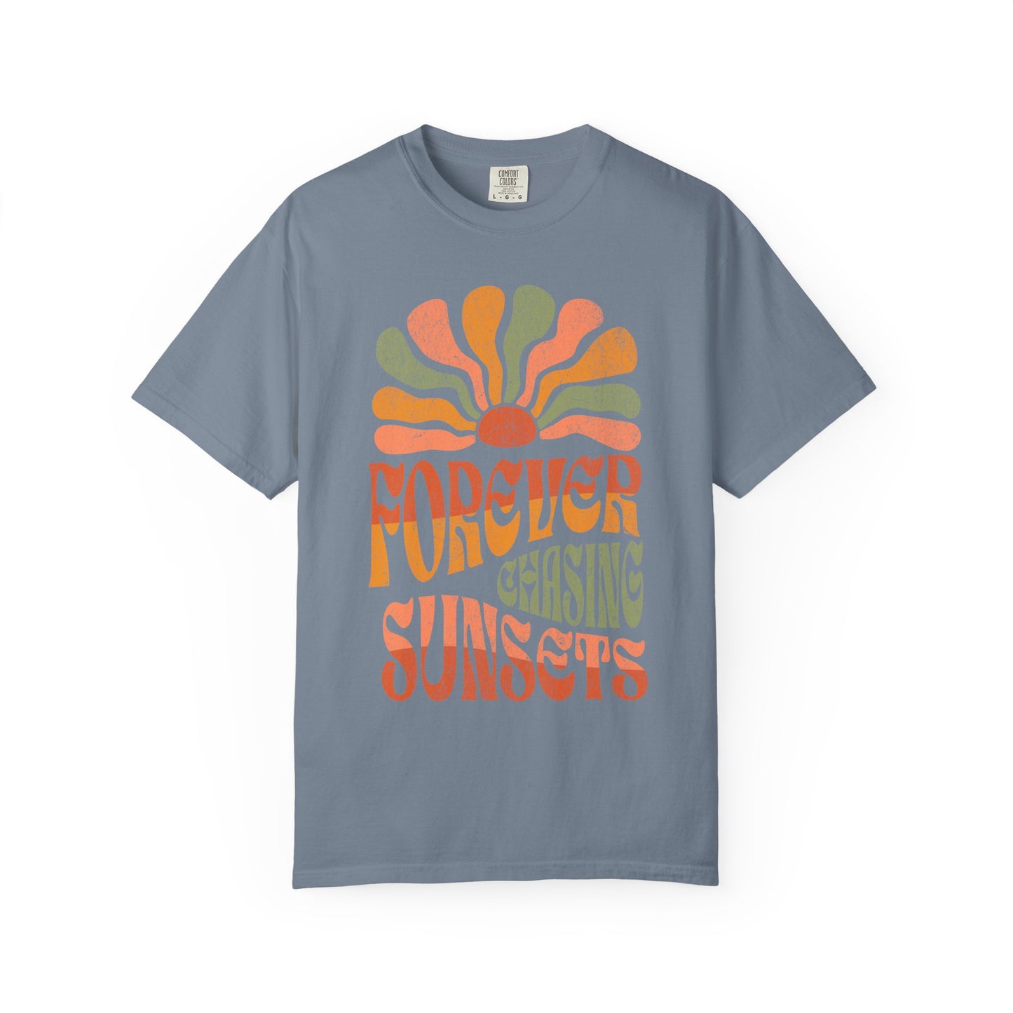 Forever Chasing Sunsets T-Shirt | Comfort Colors Tee